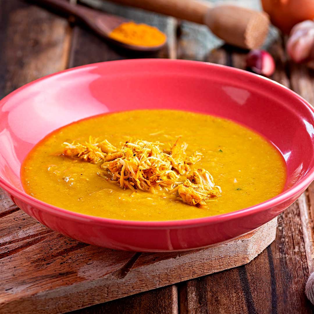 Sopa de Legumes Com Frango Desfiado