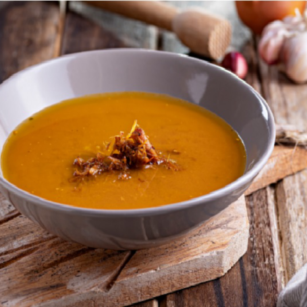 Sopa de Abóbora Com Carne Desfiada